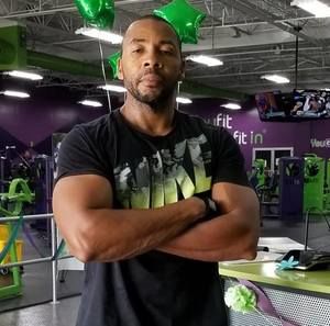 Meet your Posher, Gerald